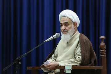 از فرصت‌های رسانه و فضای مجازی برای جهاد تبیین استفاده کنیم