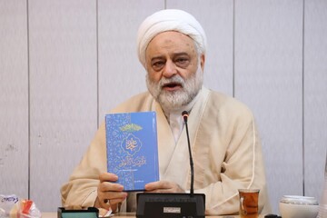 حضرت علی علیه السلام و غدیر را از مظلومیت خارج کنیم