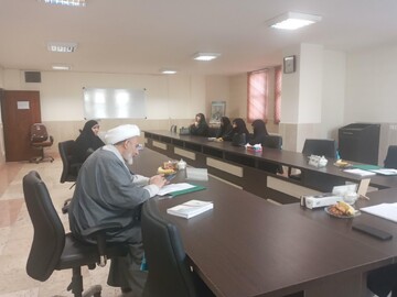 پایان نامه «بررسی تطبیقی فضائل اخلاقی موسوی و نبوی با تکیه بر مبانی دینی» دفاع شد