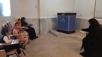 برگزاری کلاس‌های تابستانه در مدرسه علمیه فاطمه الزهرا(س) کنگان +عکس