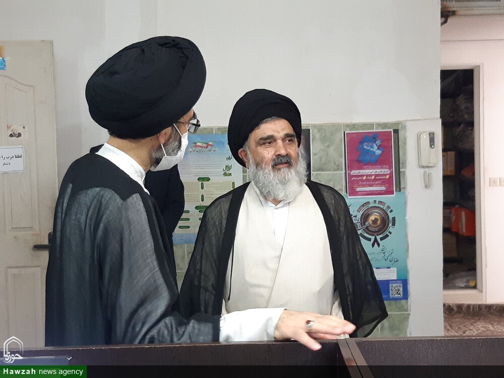 بازدید امام جمعه کاشان از مدرسه علمیه دارالعلم آیت الله اعتمادی +عکس