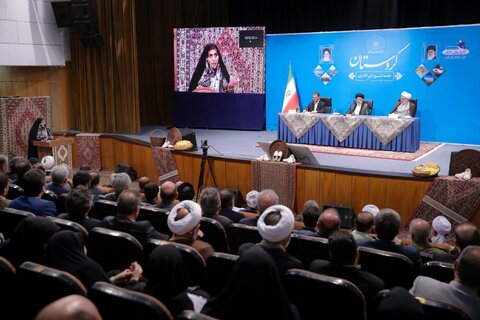 تصاویر/ جلسه شورای اداری استان کردستان با حضور رئیس جمهور