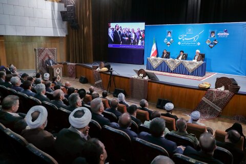 تصاویر/ جلسه شورای اداری استان کردستان با حضور رئیس جمهور