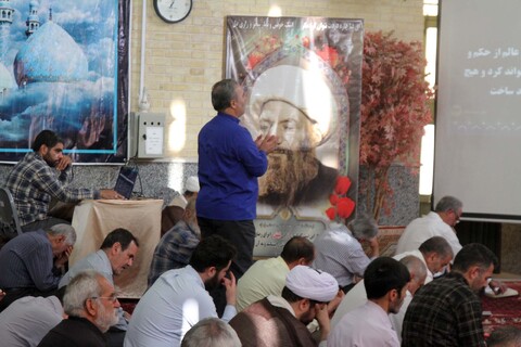 تصاویر / برگزاری دعای عرفه در مدرسه علمیه آیت الله آخوند(ره)