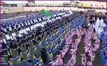 فیلم |  هم‌خوانی "سلام فرمانده" در بیخ گوش صهیونیست‌ها