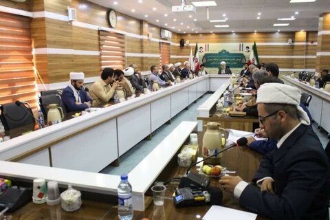 تصاویر/ دومین جلسه هماهنگی و برنامه ریزی اجلاس منطقه ای وحدت اسلامی در سنندج