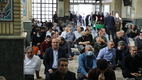 حضور امام‌جمعه کرج در مراسم ترحیم حاج حسین شادمان