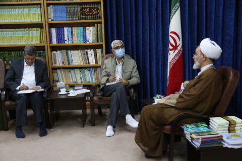 تصاویر/ دیدار رئیس سازمان ملی تعلیم و تربیت کودک با آیت الله اعرافی