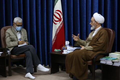 تصاویر/ دیدار رئیس سازمان ملی تعلیم و تربیت کودک با آیت الله اعرافی