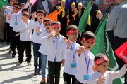 فیلم | اجرای سرود سلام فرمانده در راهپیمایی ۱۳ آبان ارومیه