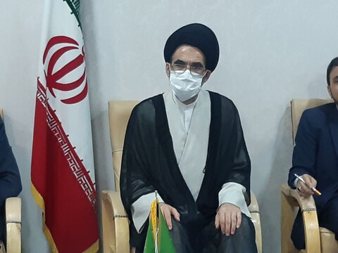 تصاویر:دیدار مسئولان دانشگاه‌های کاشان ،آران وبیدگل، نطنز و بادرود بانماینده ولی  فقیه درکاشان