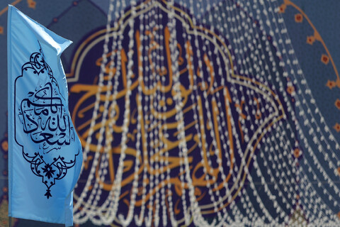 تصاویر/ حال و هوای حرم مطهر رضوی در دهه ولایت