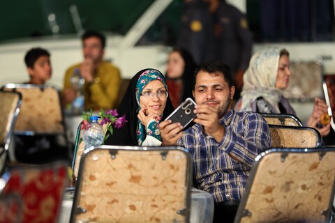 تصاویر/مراسم ازدواج ۳۶زوج جوان در امامزاده شاه میرحمزه اصفهان