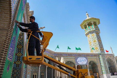 سبز پوش شدن حرم حضرت معصومه(س) در عید غدیر