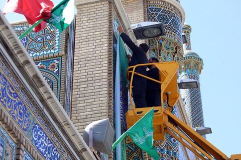 سبز پوش شدن حرم حضرت معصومه(س) در عید غدیر