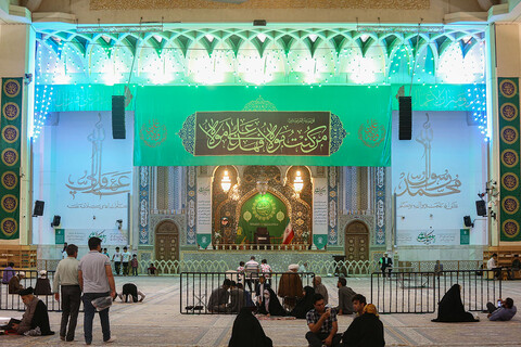 سبز پوش شدن حرم حضرت معصومه(س) در عید غدیر