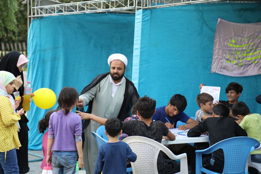 فعالیت‌های فرهنگی طلاب مدرسه علمیه مروی تهران به مناسب عید غدیر