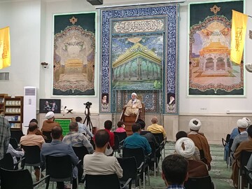 فراگیری «سلام فرمانده» نشانه ای از گسترش پذیرش ولایت امر الهی در جوامع است