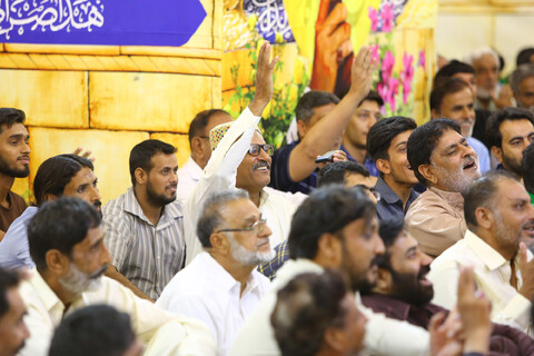 تصاویر/ مراسم جشن «عید غدیر»؛ ویژه زائران اردو ‌زبان در رواق غدیر حرم رضوی