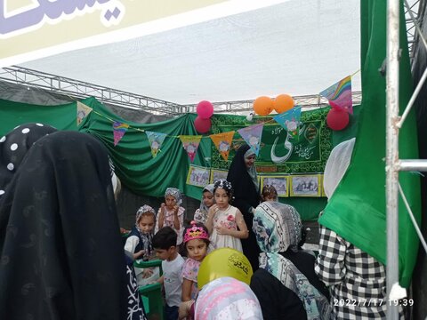 تصاویر / برگزاری غرفه های شادی بازی کودکانه با عنوان قدم به قدم تا نجف از سوی حوزه علمیه خواهران قزوین
