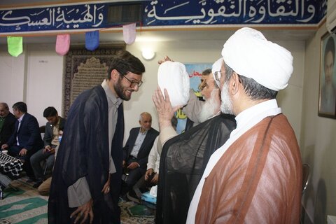 تصاویر/ جشن عمامه گذاری طلاب کرمانشاه توسط آیت الله علماء
