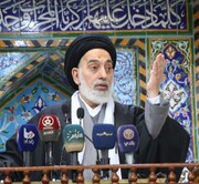 नजफ अशरफ के इमाम जुमा की जन्नत अल-बाकी के मक़बरो के पुनर्निर्माण की मांग