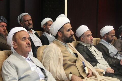تصاویر/ همایش تبلیغی روحانیون اهل سنت کردستان با حضور معاون تبلیغ حوزه های علمیه کشور