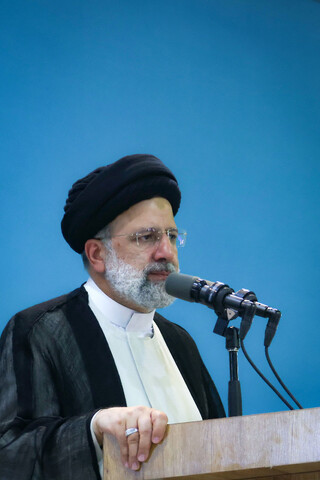 تصاویر/ دیدار رئیس جمهور با اقشار مختلف مردم اراک