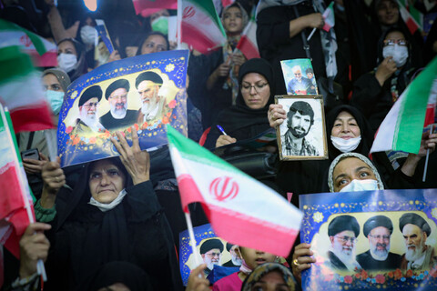 تصاویر/ دیدار رئیس جمهور با اقشار مختلف مردم اراک