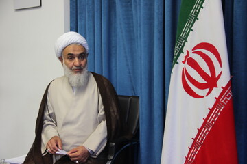 اگر به ظالمان تکیه کنید حیثیت‌تان می‌سوزد