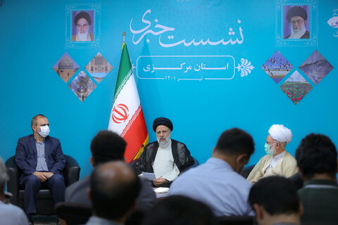 تصاویر/ رئیس جمهور در نشست خبری استان مرکزی