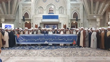 تجدید بیعت ائمه جمعه سراسر کشور با آرمان‌های امام خمینی(ره)