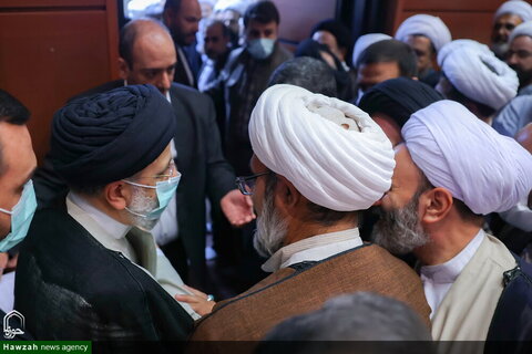 بالصور/ إقامة المؤتمر الخامس والعشرين لأئمة الجمعة في إيران