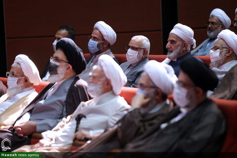 بالصور/ إقامة المؤتمر الخامس والعشرين لأئمة الجمعة في إيران