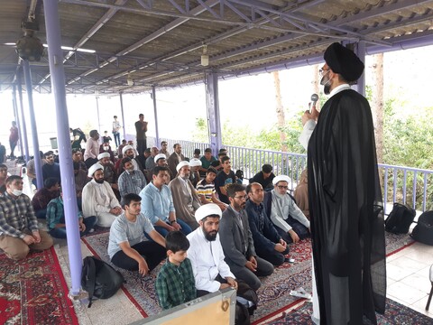 تصاویر:اردوی مشترک یک روزه یاوران مهدی (عج)حوزه علمیه و آموزش وپرورش کاشان