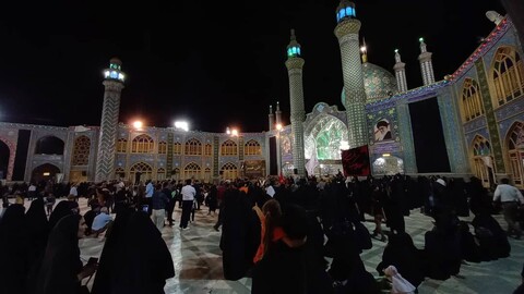 اجتماع  هیئات مذهبی آران و بیدگل در آستان مقدس هلال بن علی(ع)