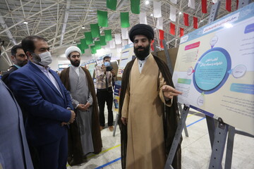 تصاویر/ سیری بر نمایشگاه «روایت تبلیغ» دفتر تبلیغات اسلامی اصفهان