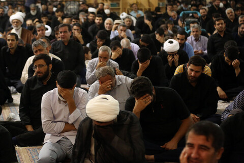 مراسم عزاداری حرم حضرت معصومه در شب اول محرم