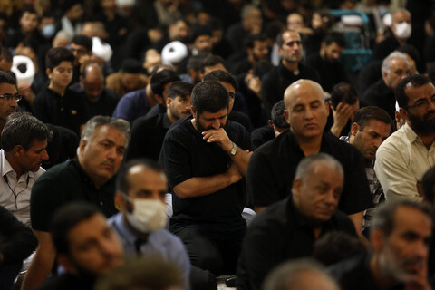 مراسم عزاداری حرم حضرت معصومه در شب اول محرم