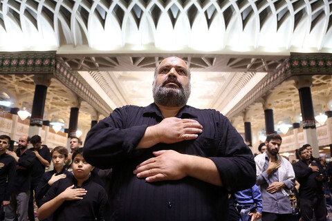 مراسم عزاداری حرم حضرت معصومه در شب اول محرم