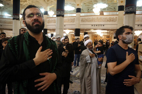 مراسم عزاداری حرم حضرت معصومه در شب اول محرم