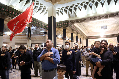 مراسم عزاداری حرم حضرت معصومه در شب اول محرم