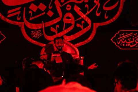 تصاویر/ مراسم عزای حسینی مجموعه فرهنگی رهپویان وصال در مدرسه علمیه چهارباغ