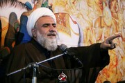 انقلاب اسلامی با الگو گرفتن از مکتب حسینی به پیروزی رسید