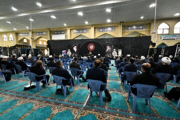 تصاویر/ جلسه درس اخلاق مدیران استان آذربایجان غربی با سخنرانی نماینده ولی فقیه