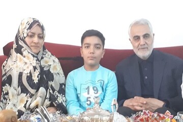 مهمترین درخواست شهید سلیمانی از یک همسر و فرزند شهید مدافع حرم