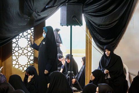 محفل عزاداری بانوان در حرم حضرت معصومه(س)