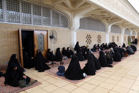 محفل عزاداری بانوان در حرم حضرت معصومه(س)