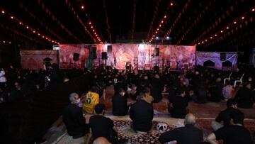 تصاویر/ حضور امام جمعه کرج در مراسم عزاداری هیئت لواءالزهــراء سلام‌الله‌علیها کرج