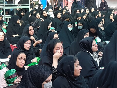 تصاویر:همایش شیرخوارگان حسینی هیئت شاهزاده علی اصغر میدان کمال الملک کاشان